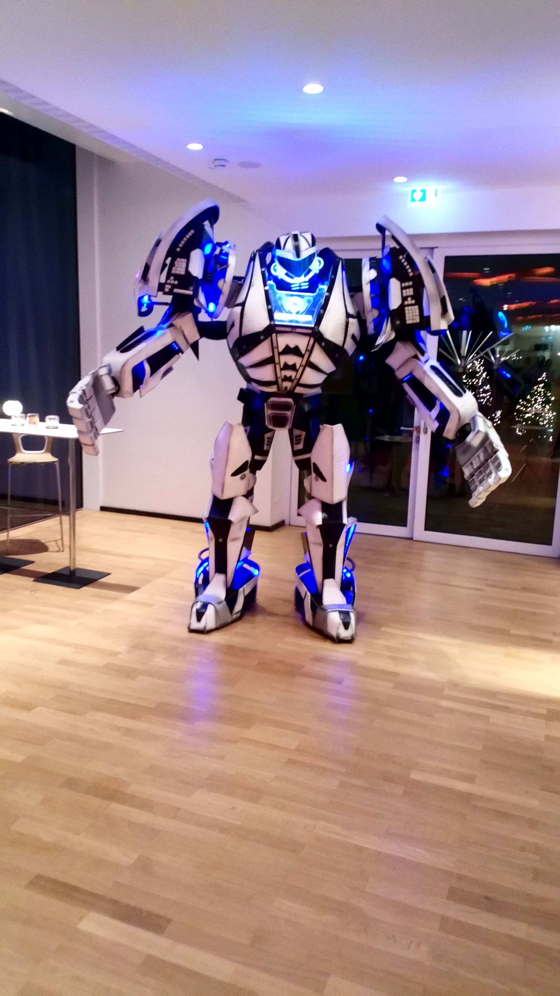 riesenroboter games com flora köln deutscher entwicklerpreis