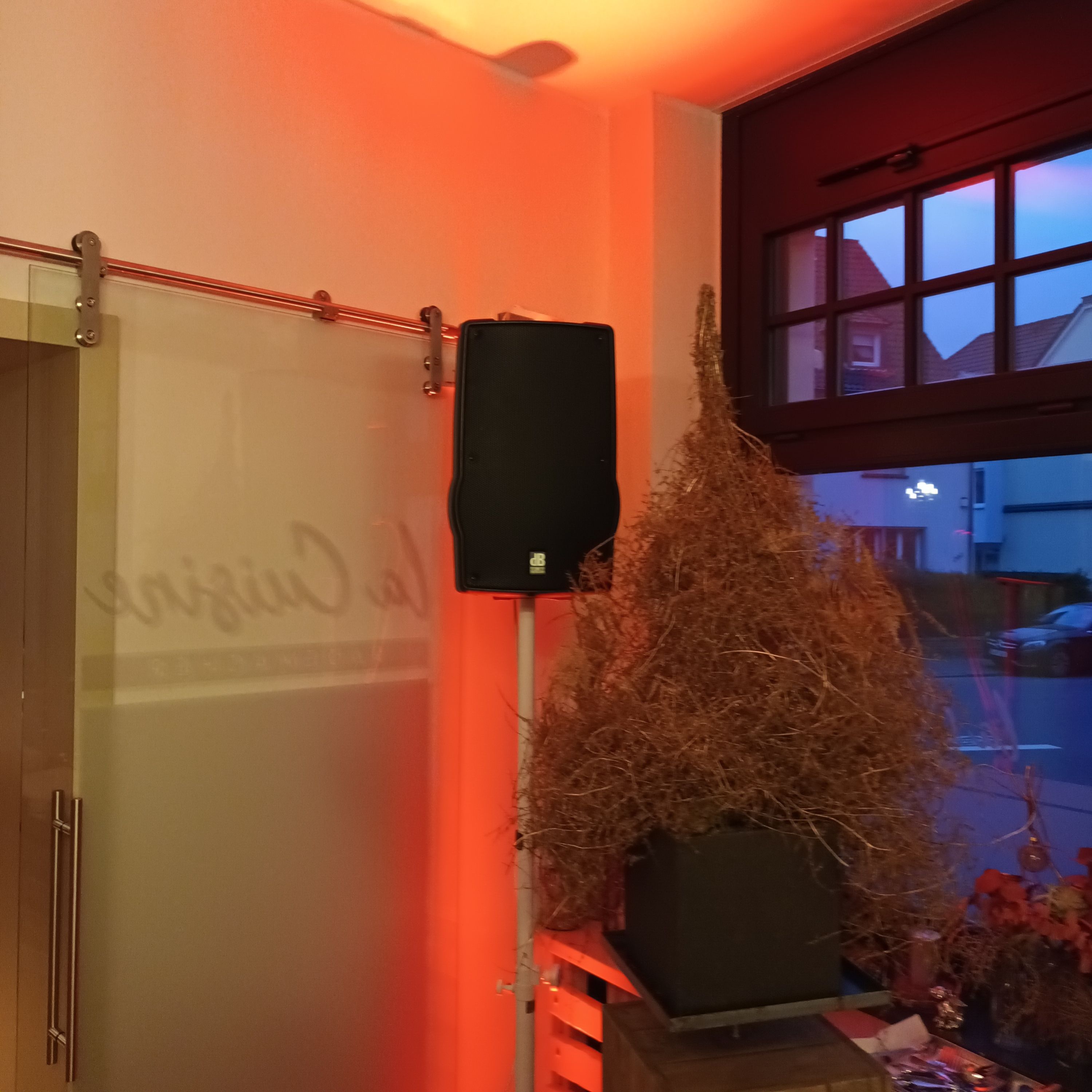 funkbox mit ambiente beleuchtung per akku