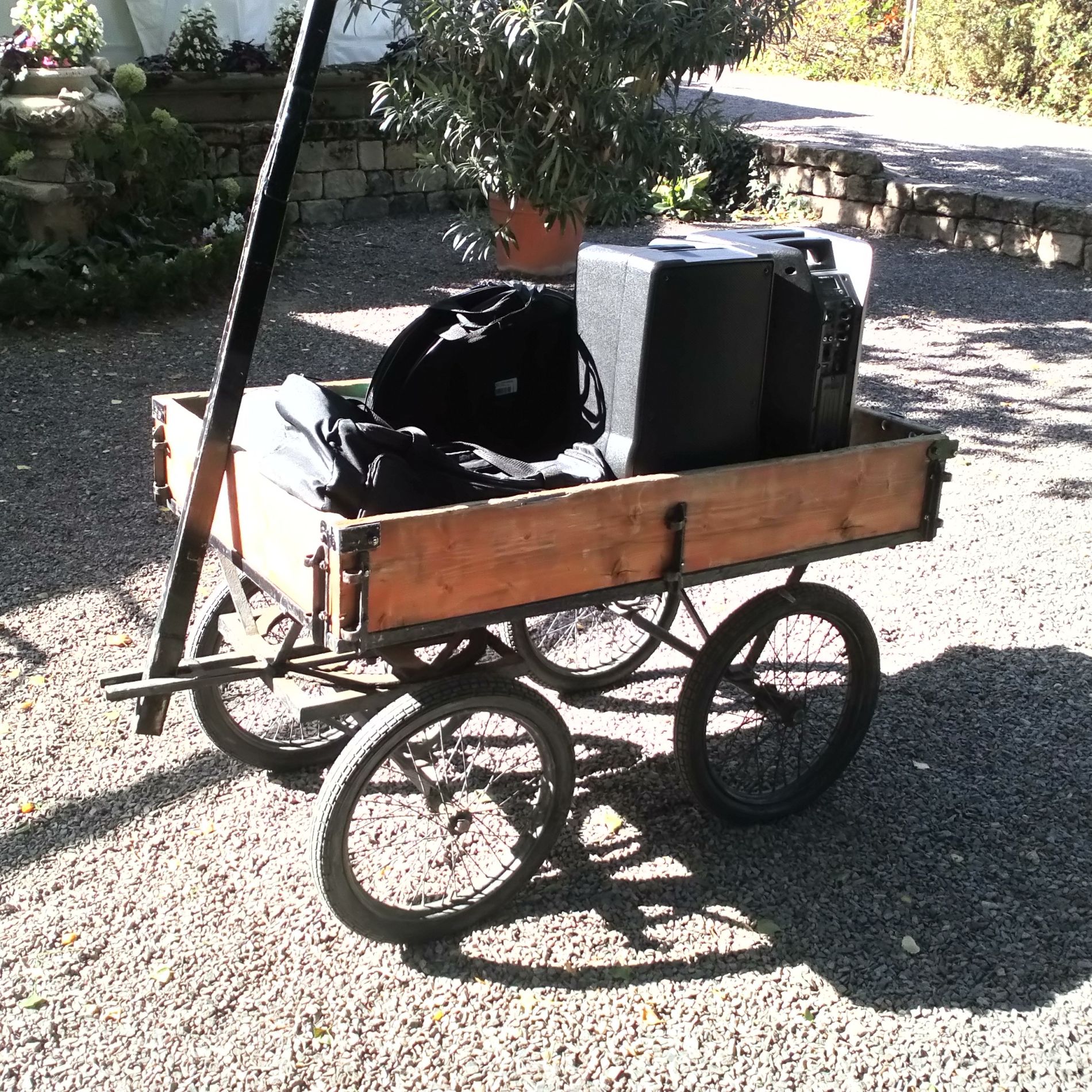 trolly natur - die Hilfe für den hochzeits-dj