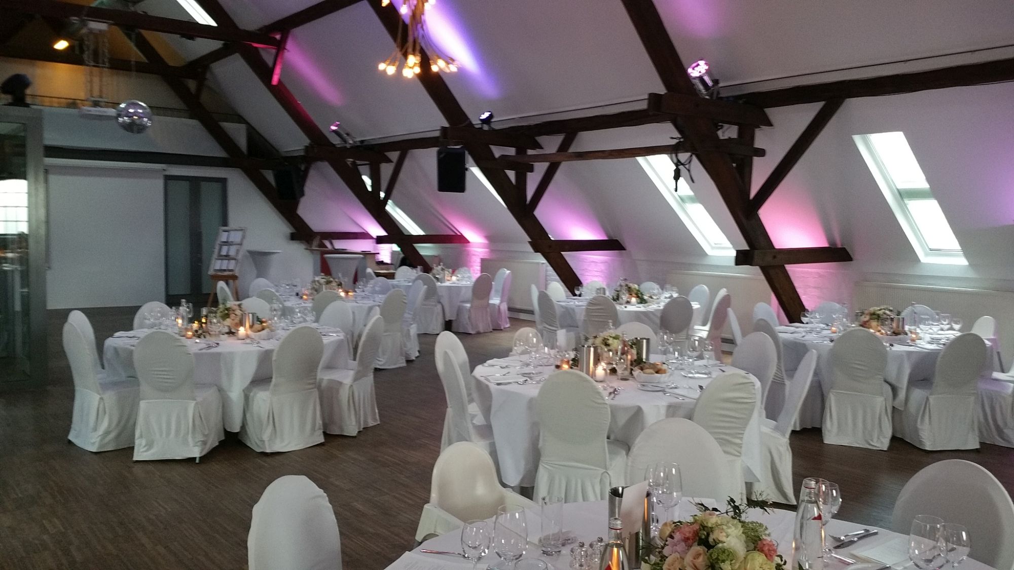 kastanienhof raum marono dancefloor